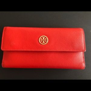Tory Burch wallet